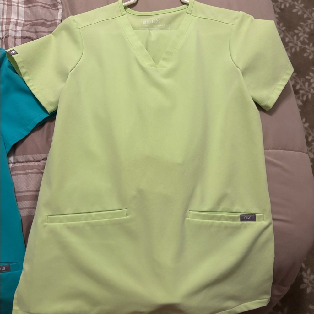 Figs Scrub Set - Picture 2 of 4